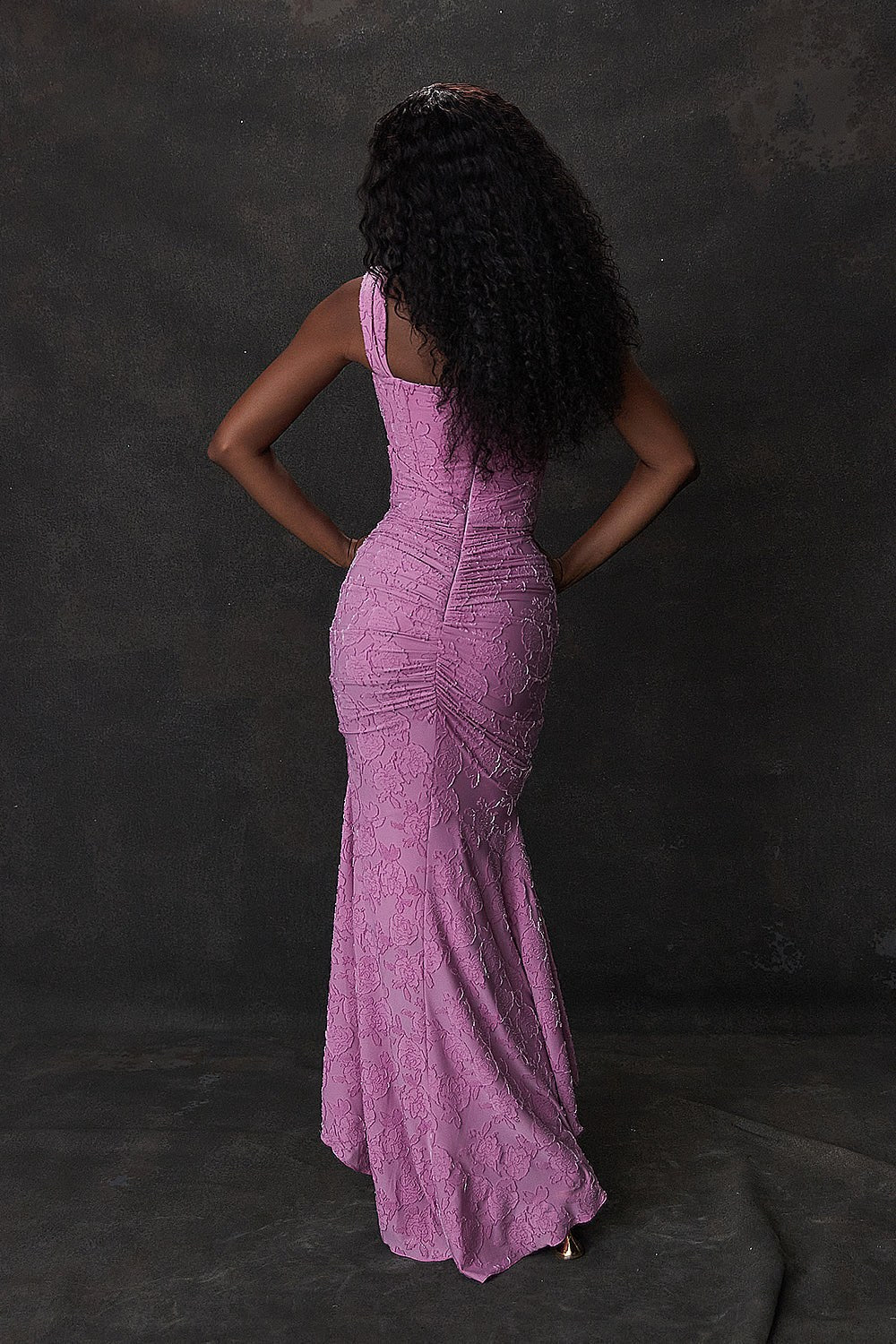 Alicja | Women's Lace Evening Dress with Fitted Silhouette, Elegant Evening Dress | Everlasting Boutique