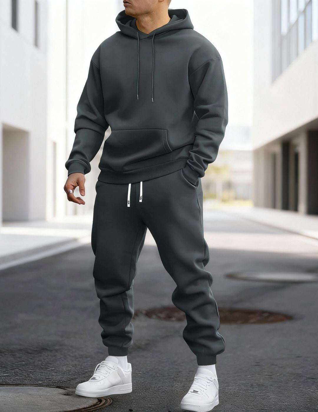 Clive | Men's Hooded Loungewear Set with Joggers, Comfortable Two-Piece Set | Everlasting Boutique | Donkergrijs
