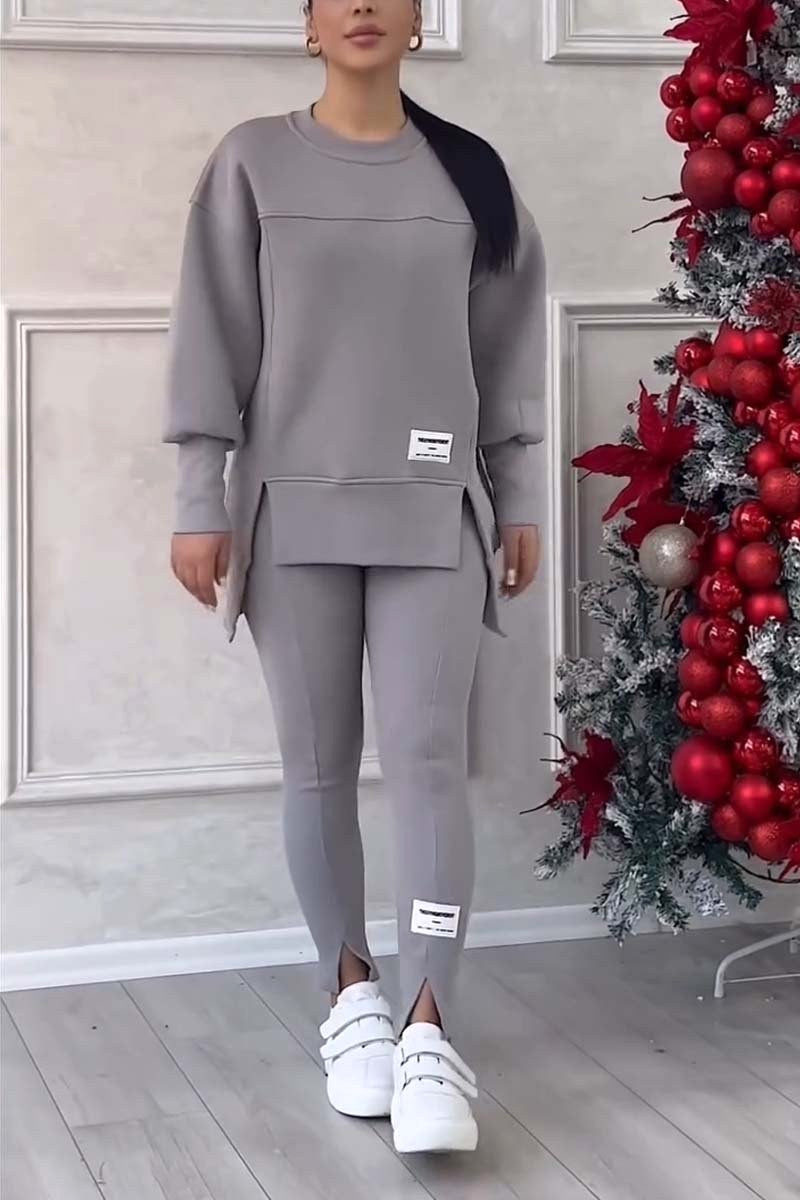 Daisy | Women's Oversized Sweatshirt with Slits and Leggings Set, Two-Piece Lounge Set | Everlasting Boutique
