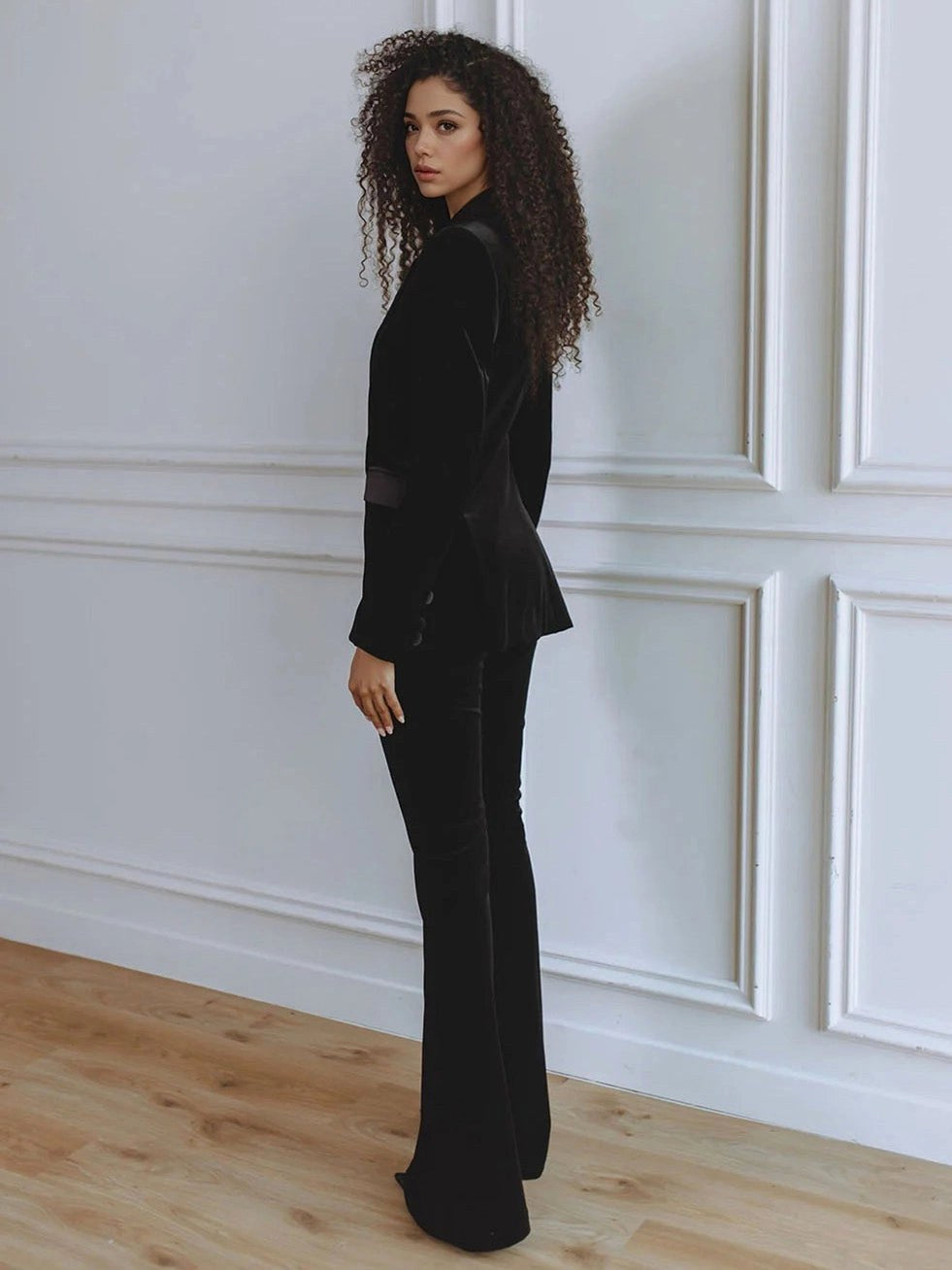 Delphine | Women's Single-Button Blazer Flare Trouser Set, Contrast Lapel Two-Piece Suit | Everlasting Boutique