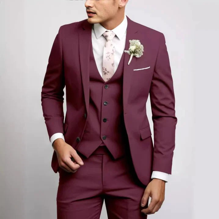 Felix | Men's Suit for Wedding Guests in Slim Fit Cut, Three-Piece Suit | Everlasting Boutique | Light Blue