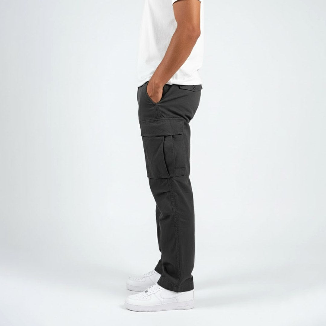 Freddie | Men's Relaxed Fit Cargo Trousers, Side Pocket Streetwear Trousers | Everlasting Boutique | Black