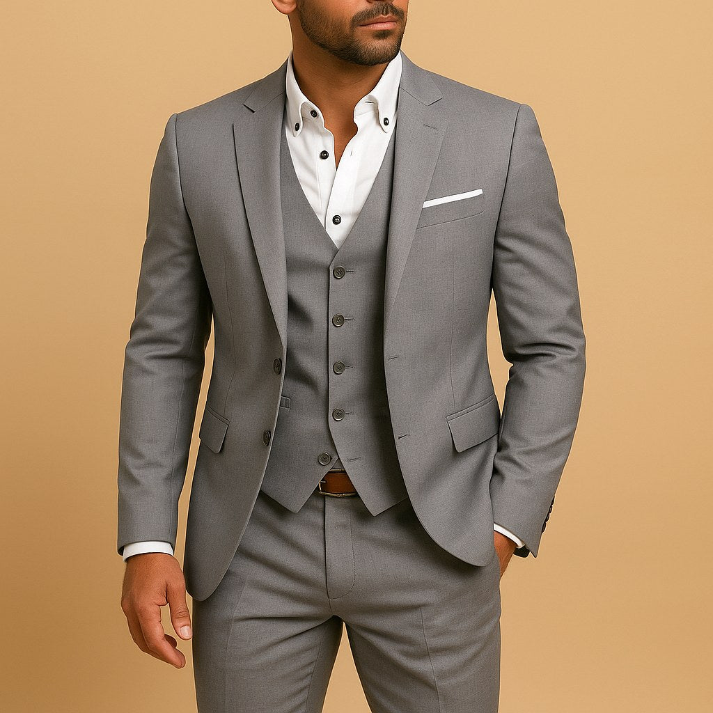 Heinrich | Men's Slim Fit Three-Piece Suit, Wedding Suit with Waistcoat | Everlasting Boutique | Black