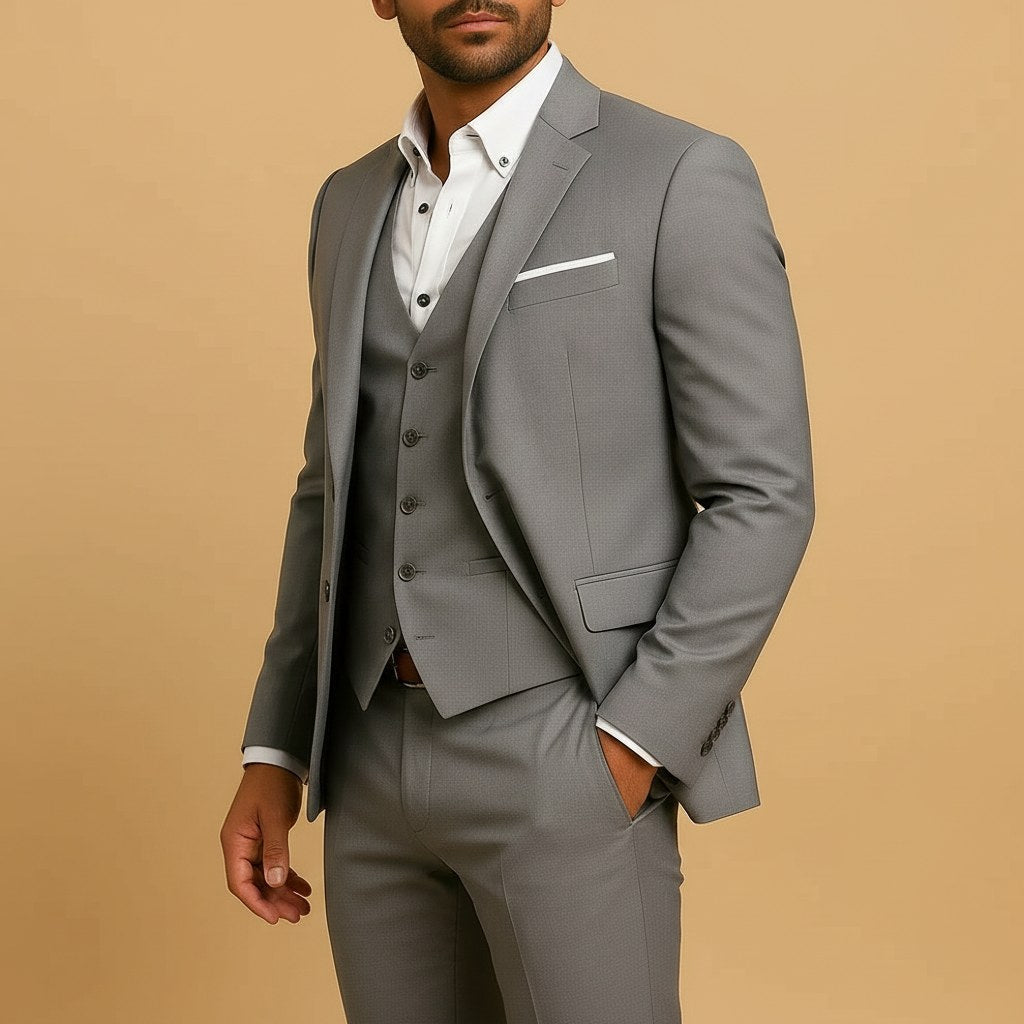 Heinrich | Men's Slim Fit Three-Piece Suit, Wedding Suit with Waistcoat | Everlasting Boutique | Black