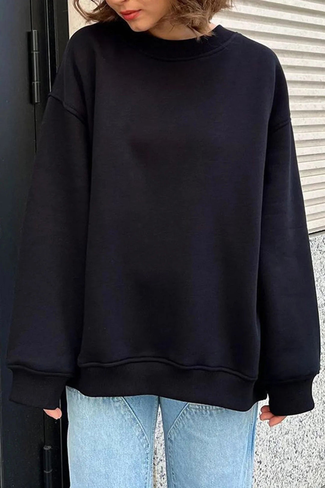 Lucienne | Women's Oversized Round-Neck Sweatshirt, Perfect for Everyday Wear | Everlasting Boutique | Green
