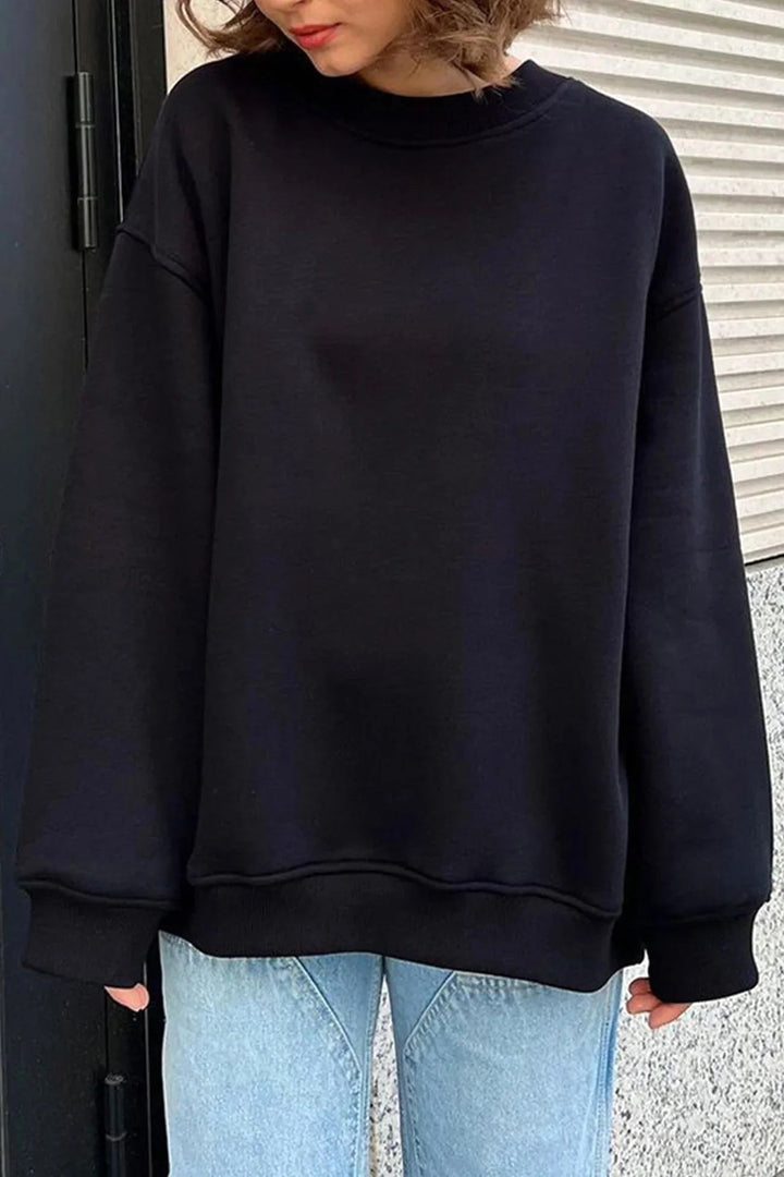 Lucienne | Women's Oversized Round-Neck Sweatshirt, Perfect for Everyday Wear | Everlasting Boutique | Green