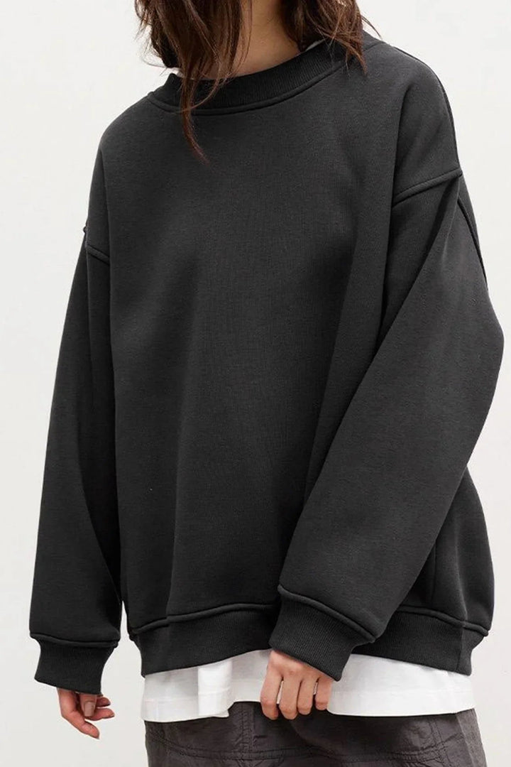 Lucienne | Women's Oversized Round-Neck Sweatshirt, Perfect for Everyday Wear | Everlasting Boutique | Blue