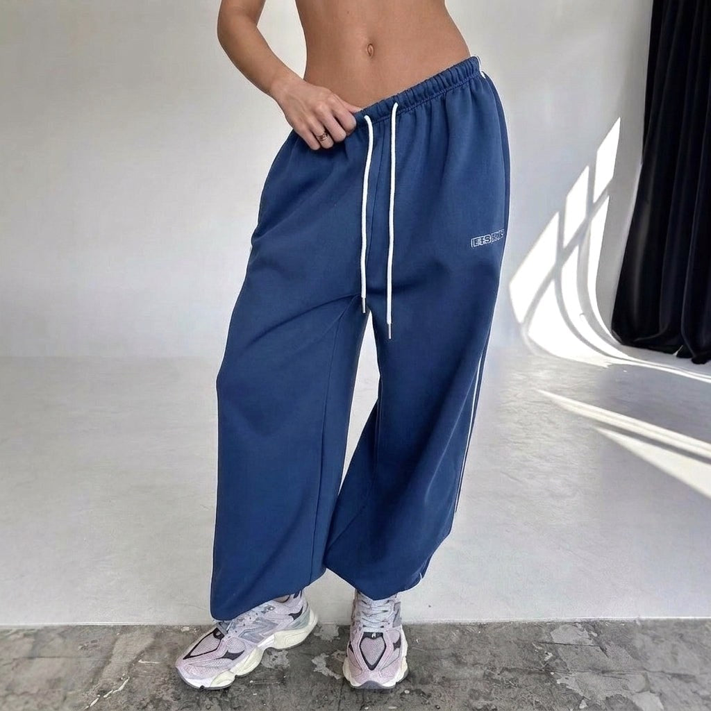 Maelle | Women's Baggy-Fit Sweatpants with Side Stripe, Wide-Leg Lounge Trousers | Everlasting Boutique | Navy blue
