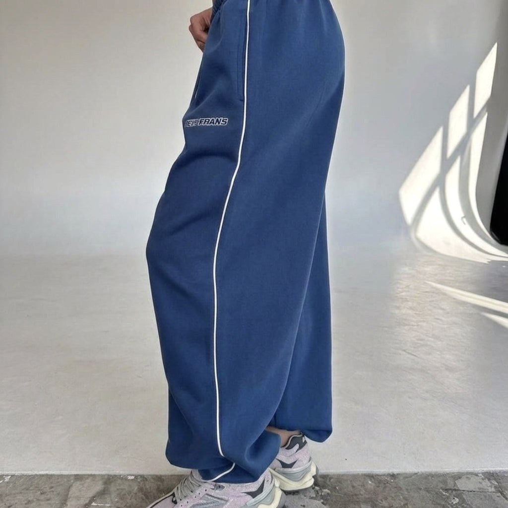 Maelle | Women's Baggy-Fit Sweatpants with Side Stripe, Wide-Leg Lounge Trousers | Everlasting Boutique | Pink