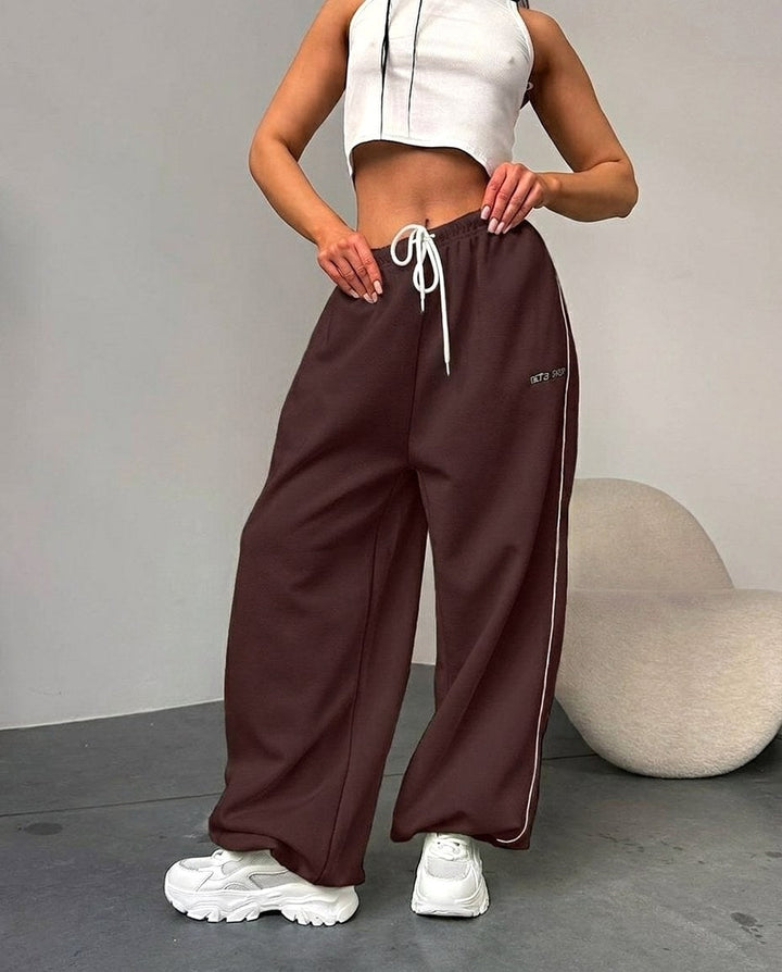 Maelle | Women's Baggy-Fit Sweatpants with Side Stripe, Wide-Leg Lounge Trousers | Everlasting Boutique