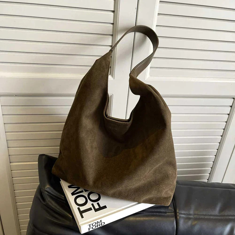 Manon | Women's Relaxed Shoulder Tote Bag, Spacious Travel Tote | Everlasting Boutique | Black