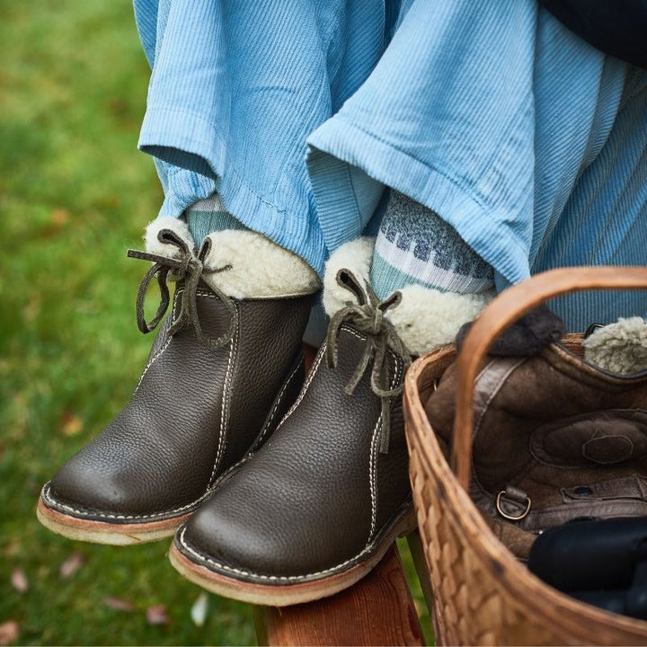 Melanie | Women's Waterproof Fur-Lined Winter Boots, Slip-On Winter Boots | Everlasting Boutique
