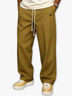 Nils | Men's Trousers with Straight Cut, Modern Jogger Trousers | Everlasting Boutique | Khaki