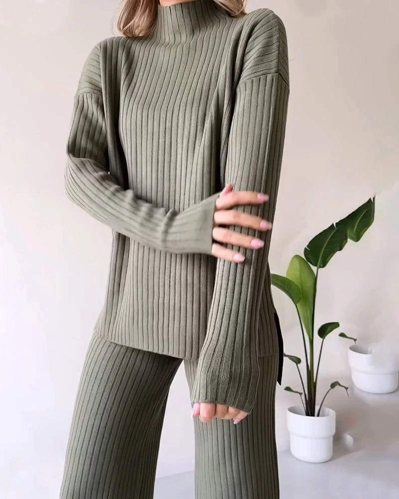 Poppy | Women's Two-Piece Knit Set with Cutout Detail, Lounge Set | Everlasting Boutique
