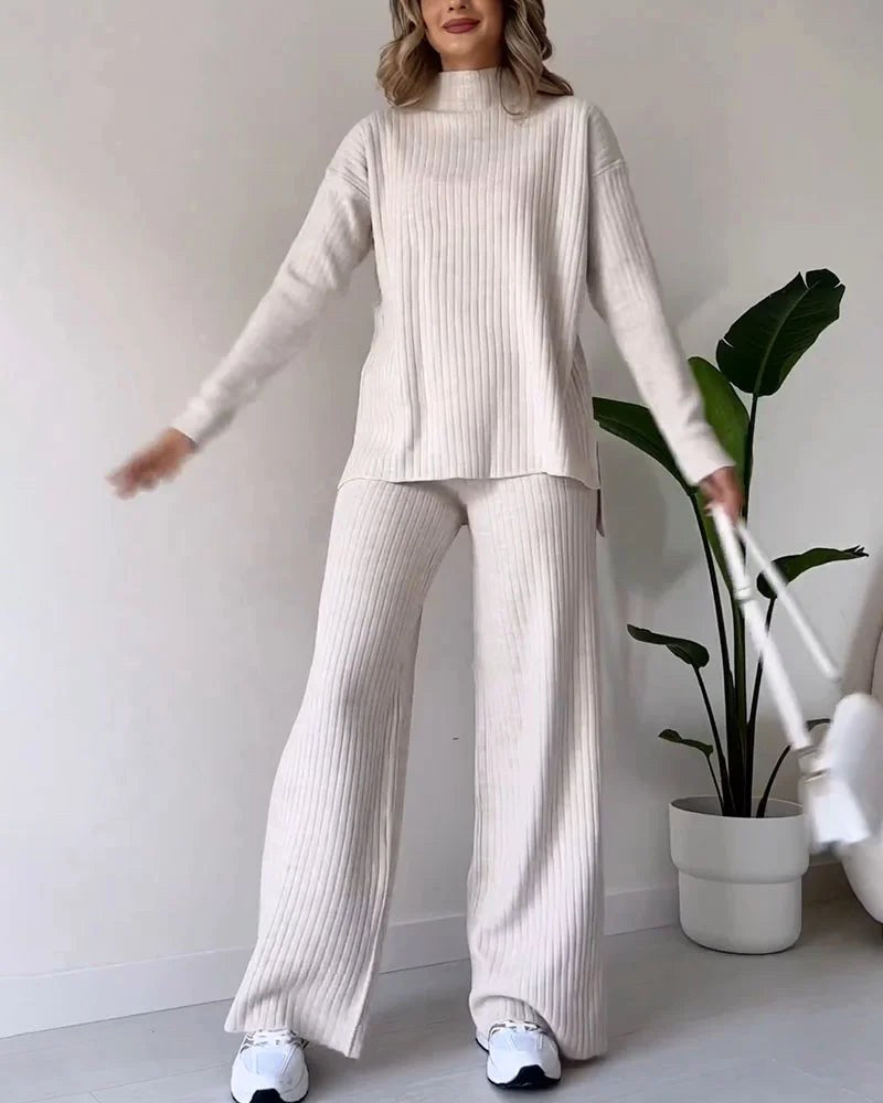Poppy | Women's Two-Piece Knit Set with Cutout Detail, Lounge Set | Everlasting Boutique