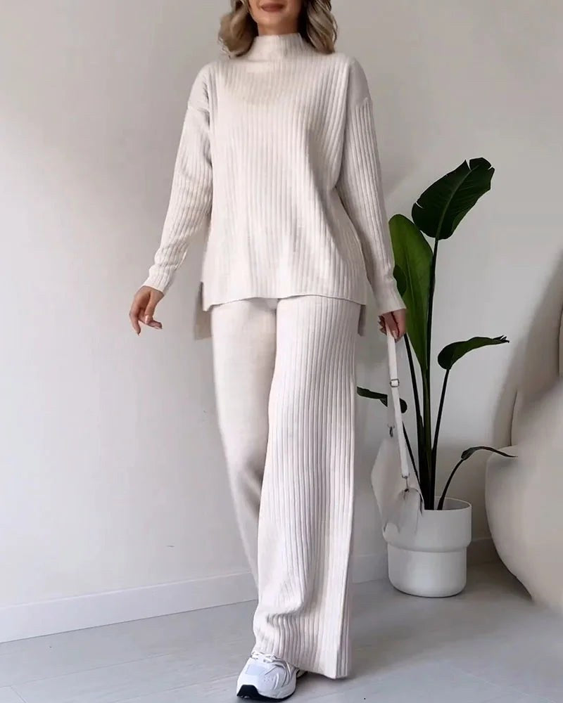 Poppy | Women's Two-Piece Knit Set with Cutout Detail, Lounge Set | Everlasting Boutique