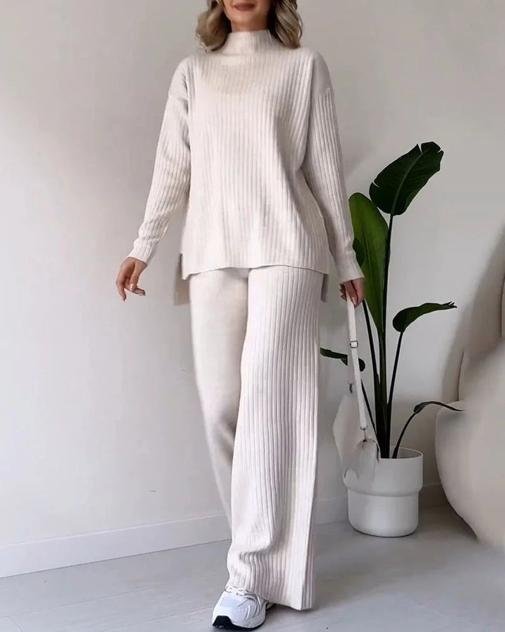 Poppy | Women's Two-Piece Knit Set with Cutout Detail, Lounge Set | Everlasting Boutique
