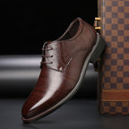 Thomas | Men's Lace-Up Shoes with Brogue Details, Elegant Business Shoes | Everlasting Boutique | Black